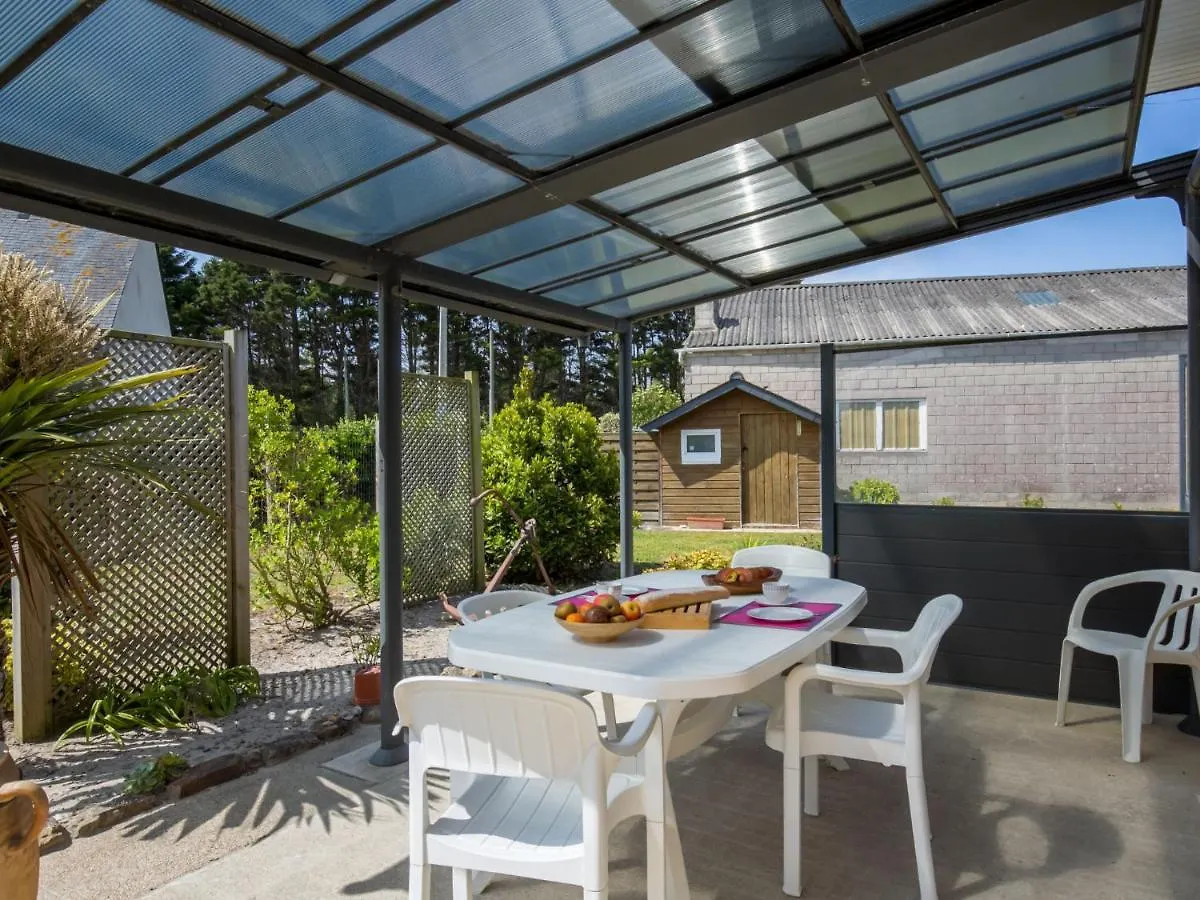 Holiday Home Reve De Plage - Tec202 By Interhome Santec 프랑스